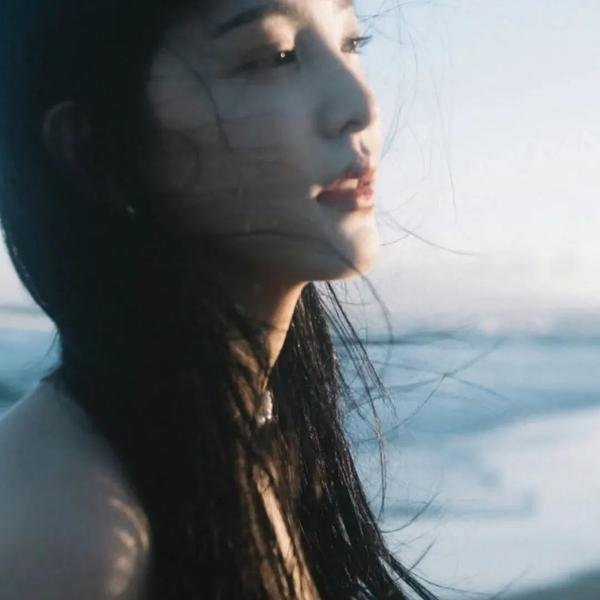 艾米莉亚·佩雷斯
